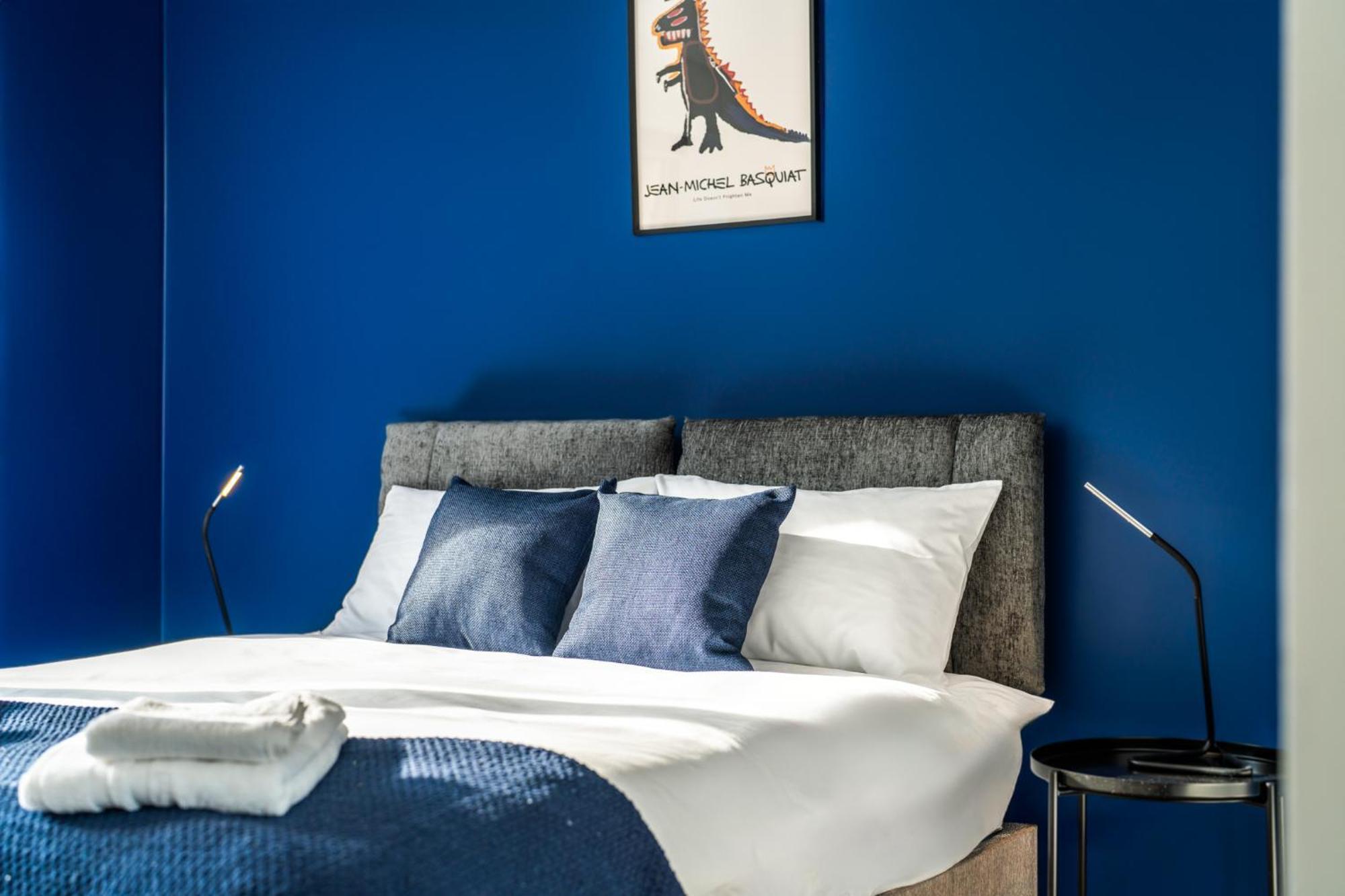 Central Watford Retreat By Hampton - Ideal For Contractors & Leisure Guestsアパートメント エクステリア 写真