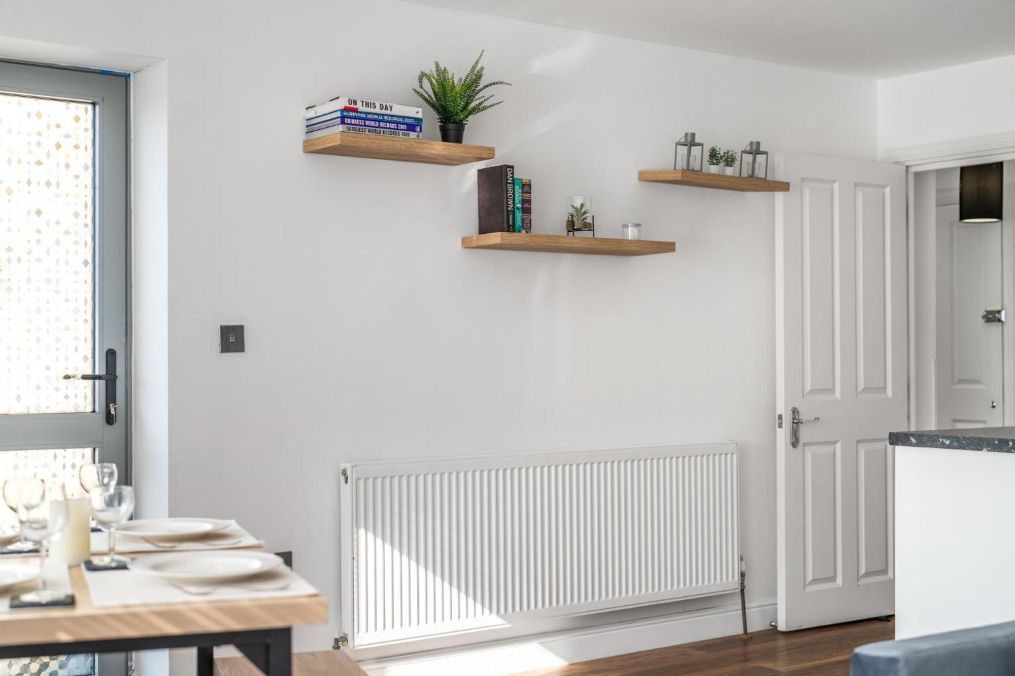 Central Watford Retreat By Hampton - Ideal For Contractors & Leisure Guestsアパートメント エクステリア 写真